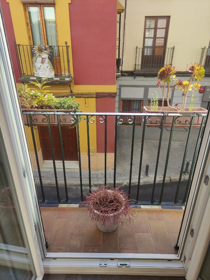 Vive Triana Apartment Sevilla Bagian luar foto